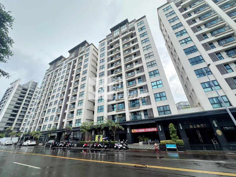 寓上樂灣兩房休旅車位房屋室內格局與周邊環境