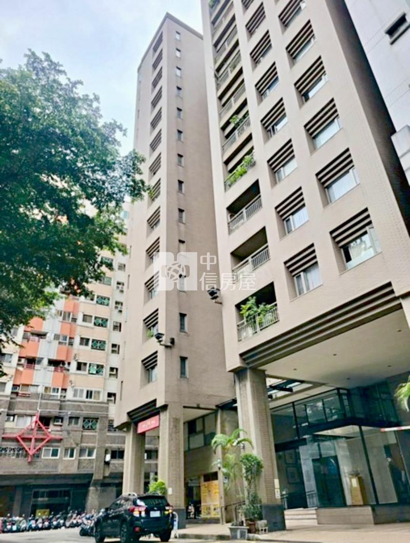 漢口華美超美質感附車位房屋室內格局與周邊環境