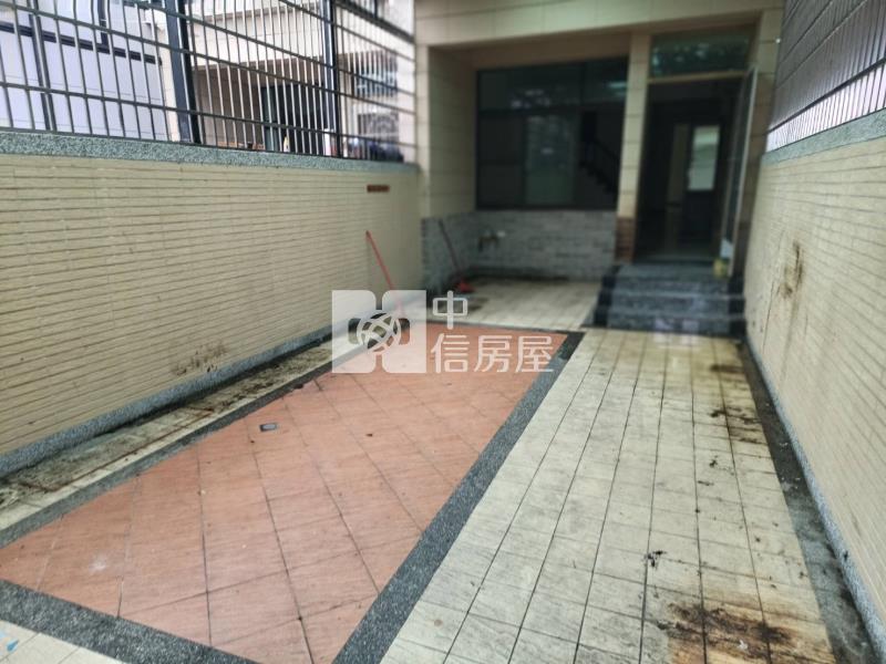 安慶國小大地坪孝親獨院雙車墅房屋室內格局與周邊環境