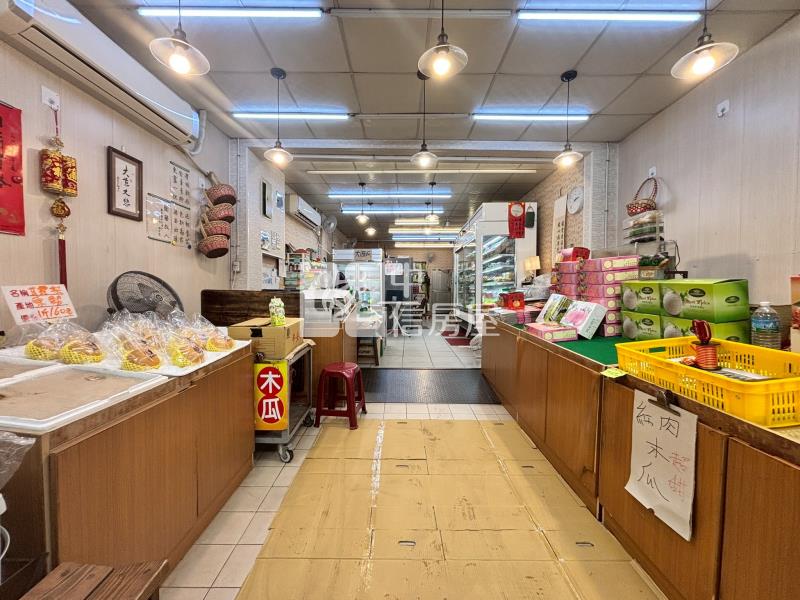 草屯市區商業區店面房屋室內格局與周邊環境