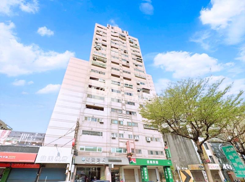平鎮車站英雄鎮高樓套房房屋室內格局與周邊環境