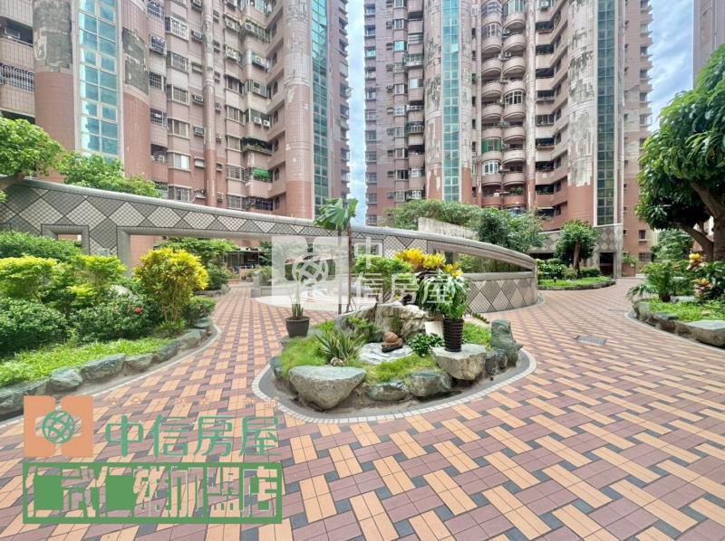 楠梓明亮四房平車房屋室內格局與周邊環境