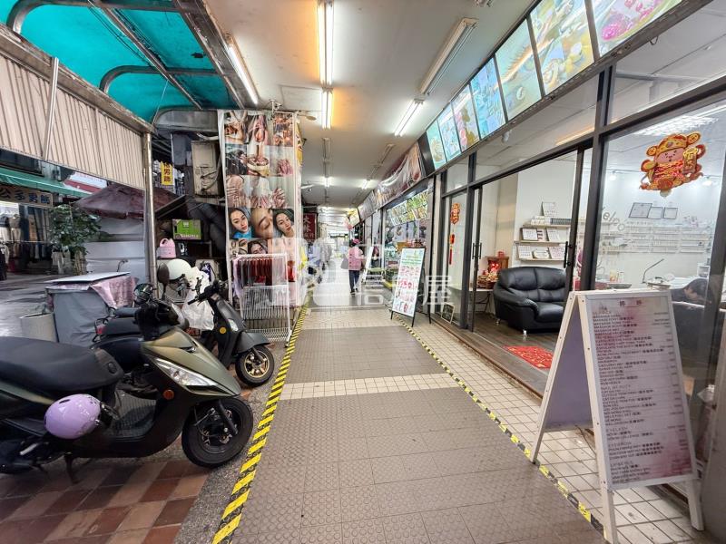 東協廣場大商辦房屋室內格局與周邊環境