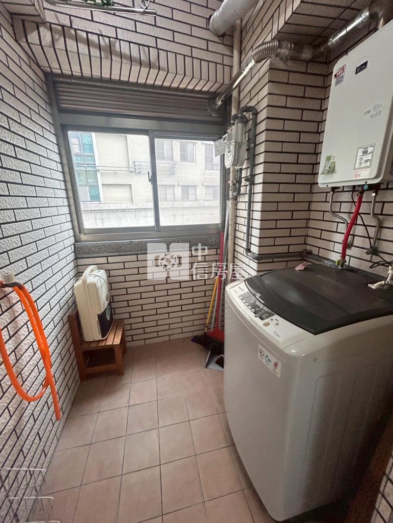 桃園市區大業路美2房房屋室內格局與周邊環境