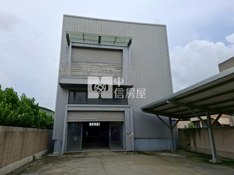 仁德太子輕齡挑高廠辦房屋室內格局與周邊環境