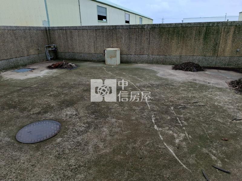 仁德太子輕齡挑高廠辦房屋室內格局與周邊環境