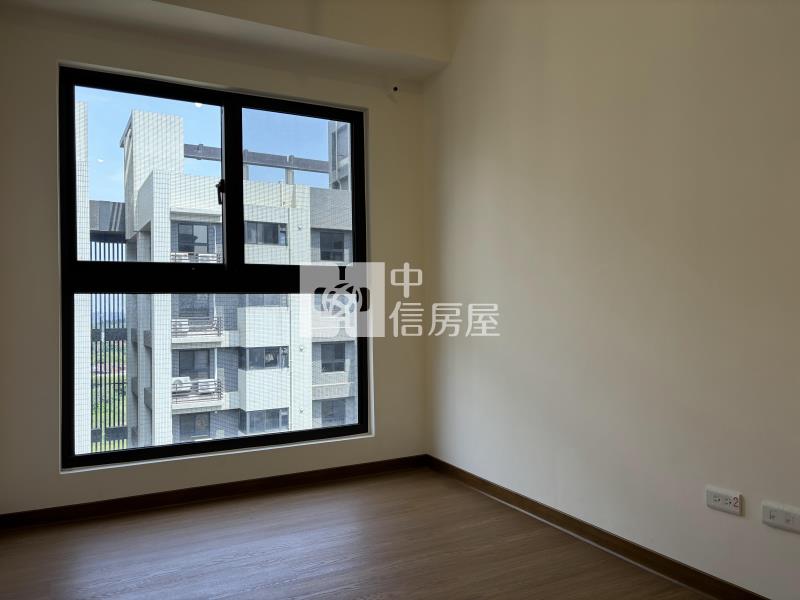 過嶺大露臺景觀三房車房屋室內格局與周邊環境