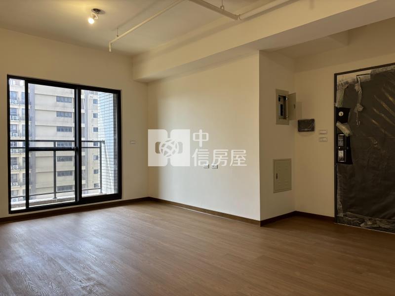 過嶺大露臺景觀三房車房屋室內格局與周邊環境