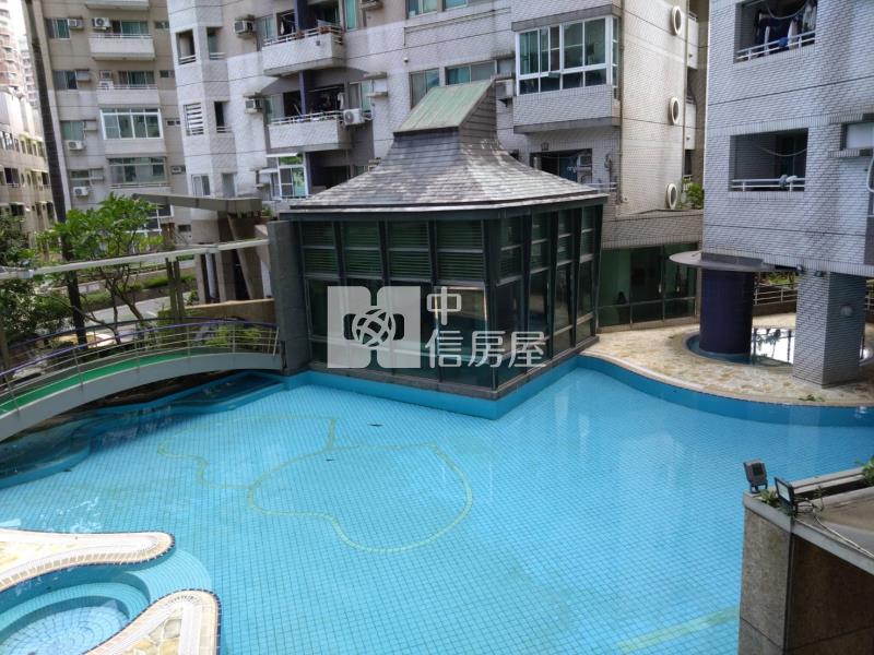 鳥松美麗皇家套房房屋室內格局與周邊環境