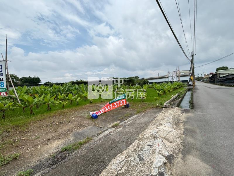 新社近花海千坪大面寬美農地房屋室內格局與周邊環境