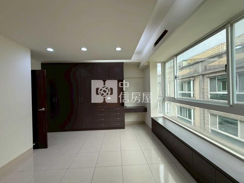 近SOGO稀有社區別墅房屋室內格局與周邊環境
