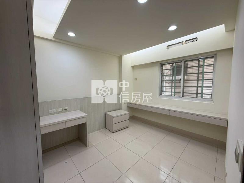 近SOGO稀有社區別墅房屋室內格局與周邊環境