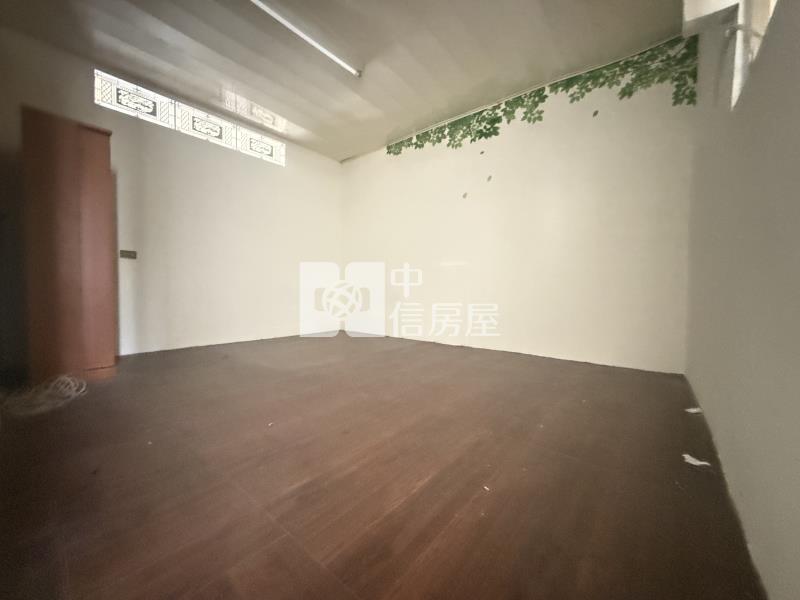 中山醫臨10米活路黃金店住房屋室內格局與周邊環境