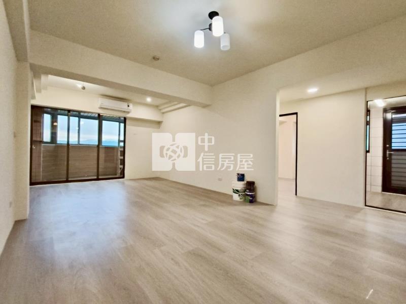 龍大地湖景電梯三房房屋室內格局與周邊環境