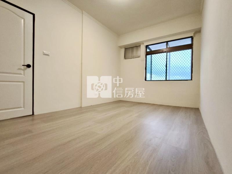龍大地湖景電梯三房房屋室內格局與周邊環境