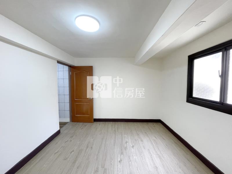 平德路透天房屋室內格局與周邊環境