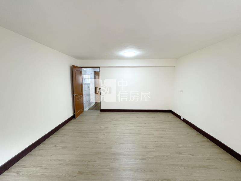 平德路透天房屋室內格局與周邊環境