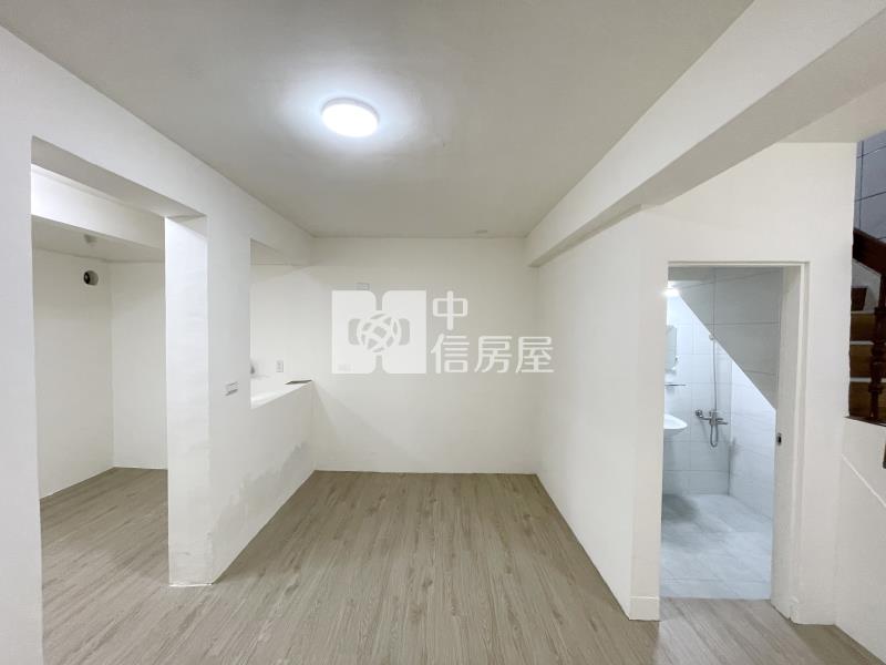 平德路透天房屋室內格局與周邊環境
