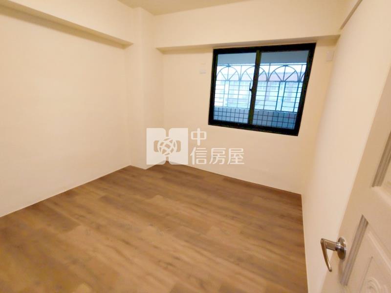 斗六市區電梯3房-B(可租售)房屋室內格局與周邊環境