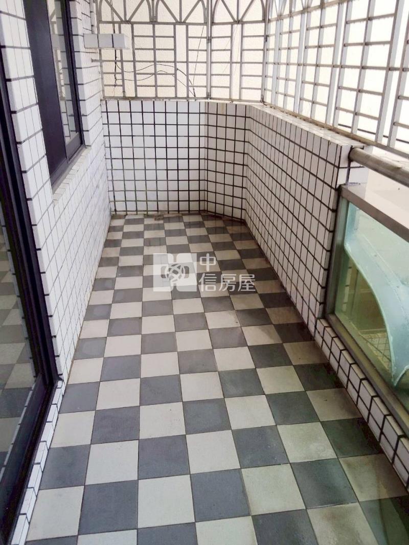 斗六市區電梯3房-B(可租售)房屋室內格局與周邊環境