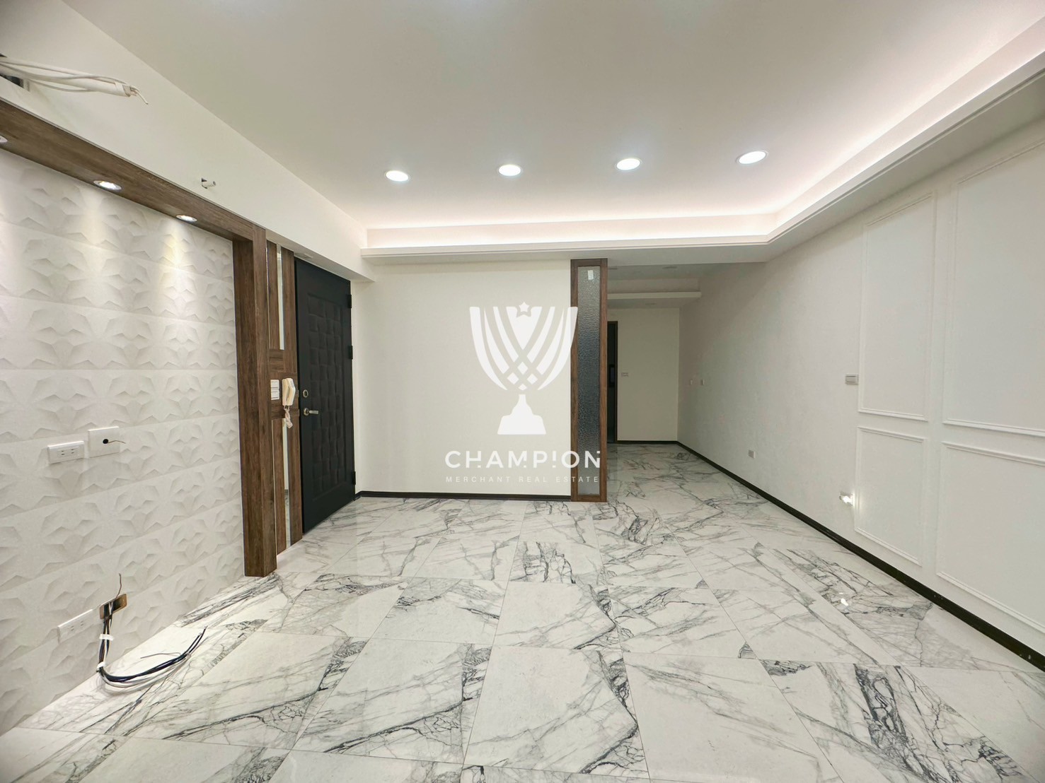 【冠軍】新橫濱正對面精品三房房屋室內格局與周邊環境