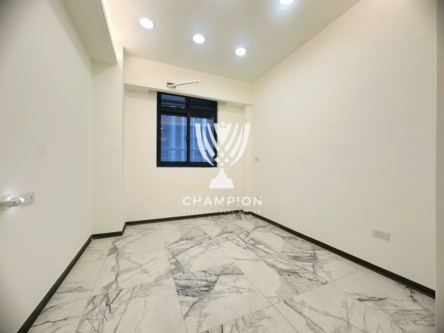 【冠軍】新橫濱正對面精品三房房屋室內格局與周邊環境