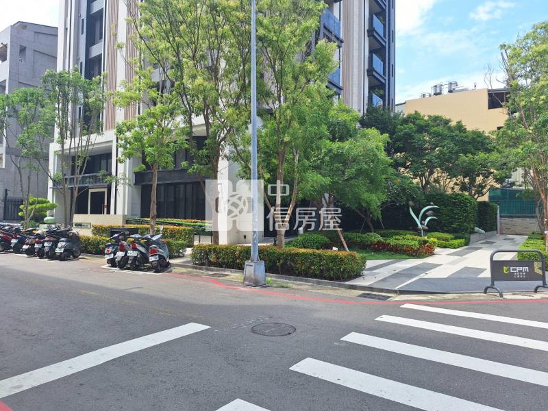 獨家舜元知茵輕屋齡三房B1平車房屋室內格局與周邊環境