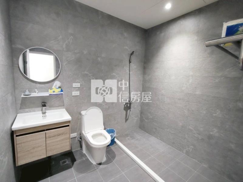 斗六市區電梯3房- A房屋室內格局與周邊環境