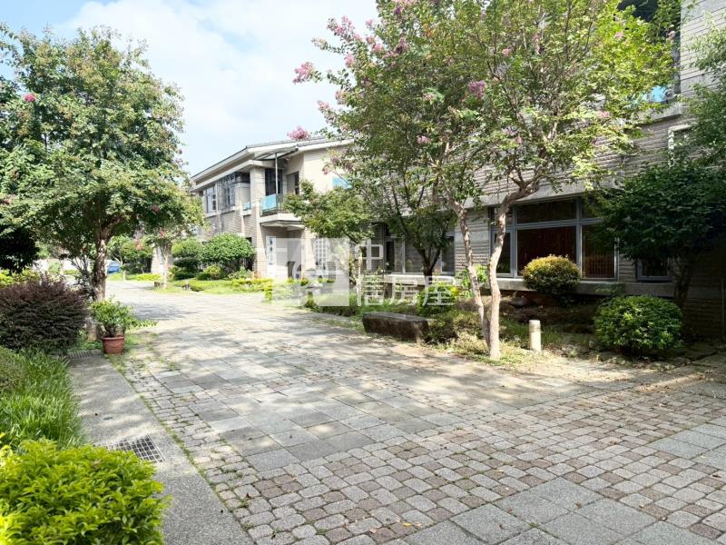 青井澤房屋室內格局與周邊環境