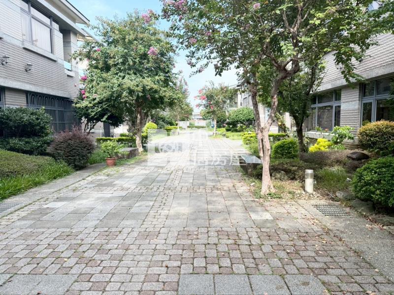 青井澤房屋室內格局與周邊環境
