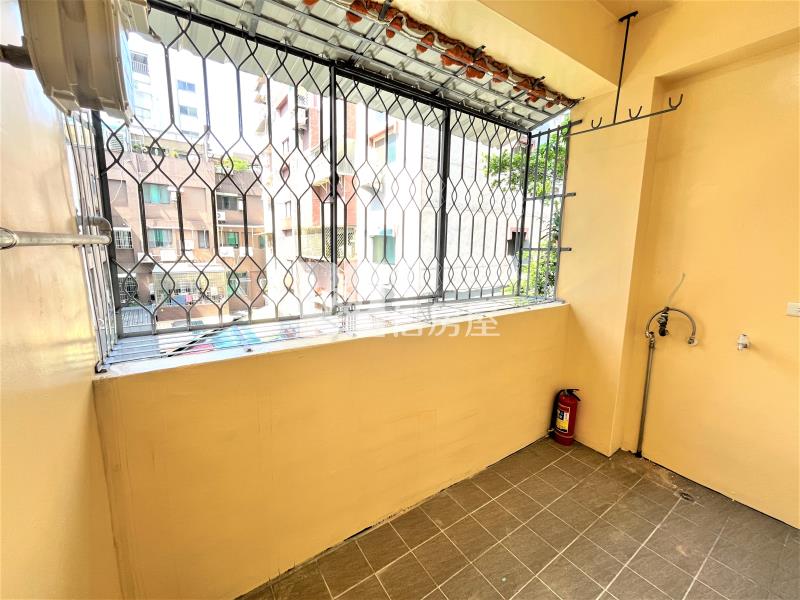 親親影城三房美寓房屋室內格局與周邊環境