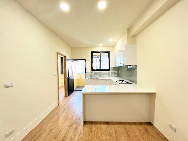 親親影城三房美寓房屋室內格局與周邊環境