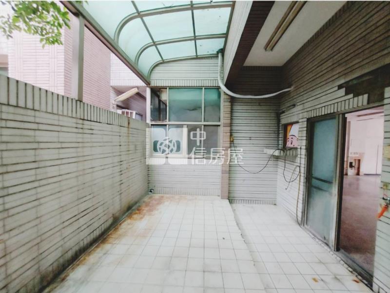仁和商圈正路面超夯樓店房屋室內格局與周邊環境