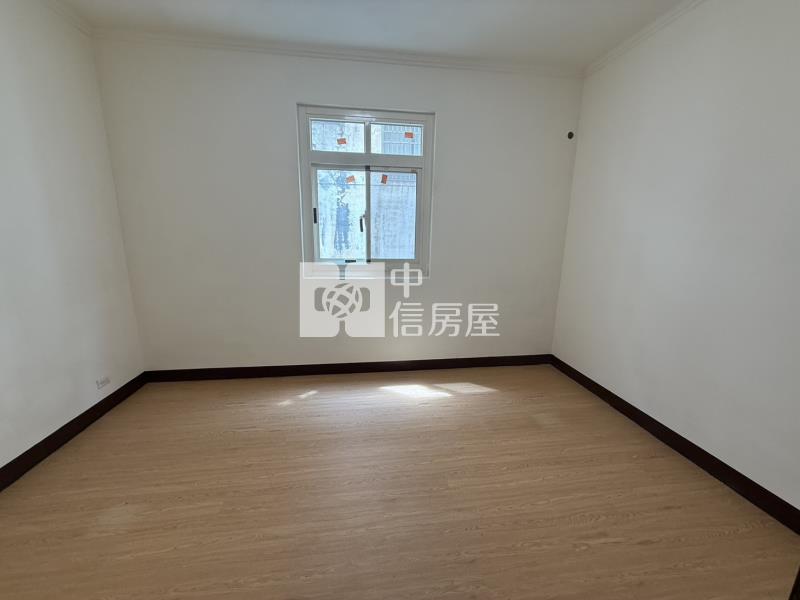 專-大潭工業區全新整理雙車位美透天房屋室內格局與周邊環境
