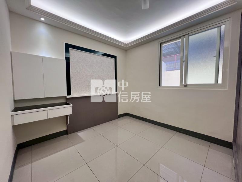 中興商圈低總價三房一樓公寓房屋室內格局與周邊環境