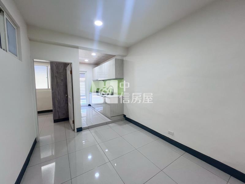 中興商圈低總價三房一樓公寓房屋室內格局與周邊環境