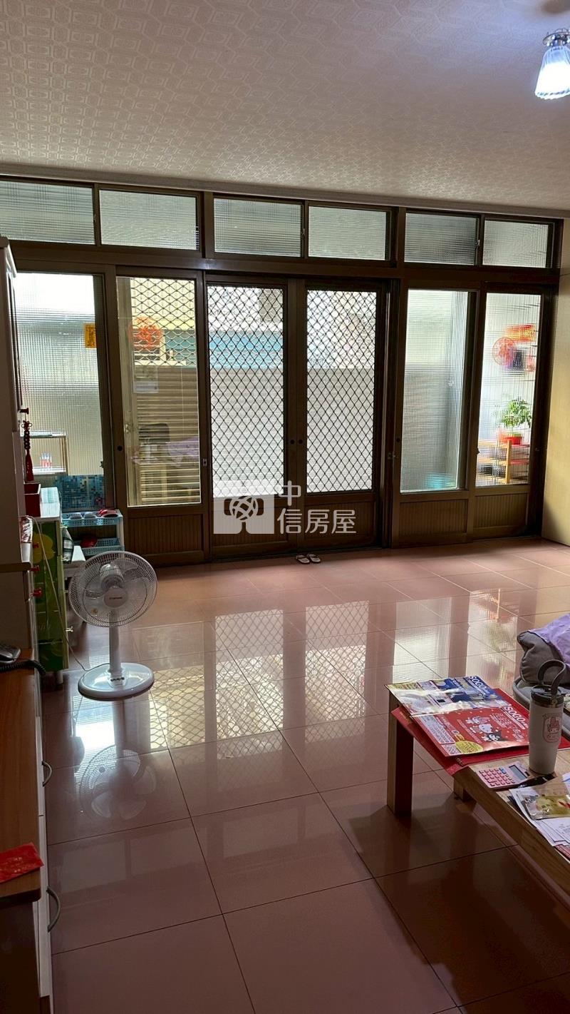 古華飯店旁透天房屋室內格局與周邊環境