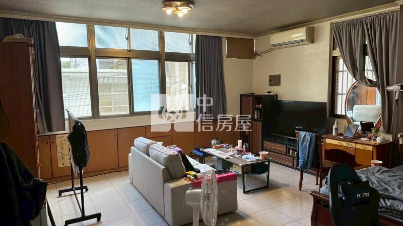 古華飯店旁透天房屋室內格局與周邊環境