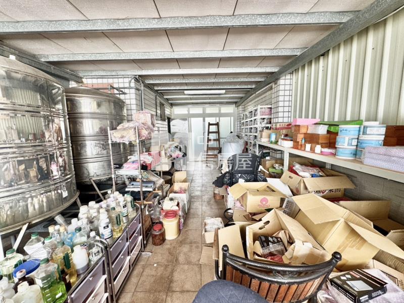 近愛買商圈.楊梅交流道方正店面透天房屋室內格局與周邊環境