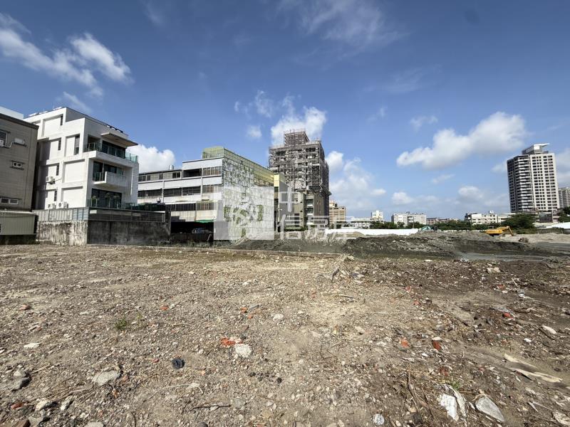 文賢國中朝南建地房屋室內格局與周邊環境