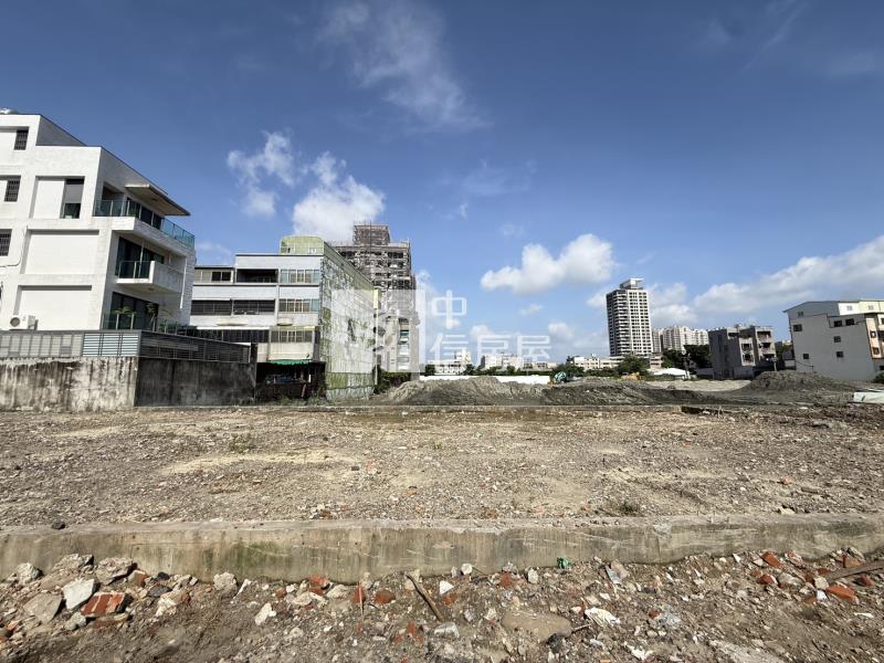 文賢國中朝南建地房屋室內格局與周邊環境