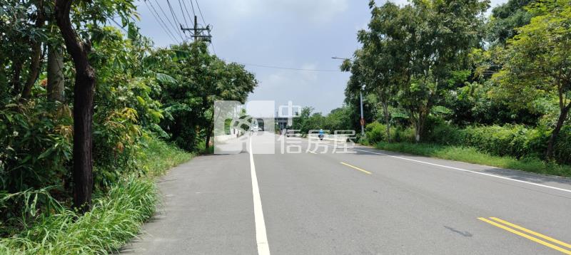新市潭頂小弄弄小農保小農地房屋室內格局與周邊環境