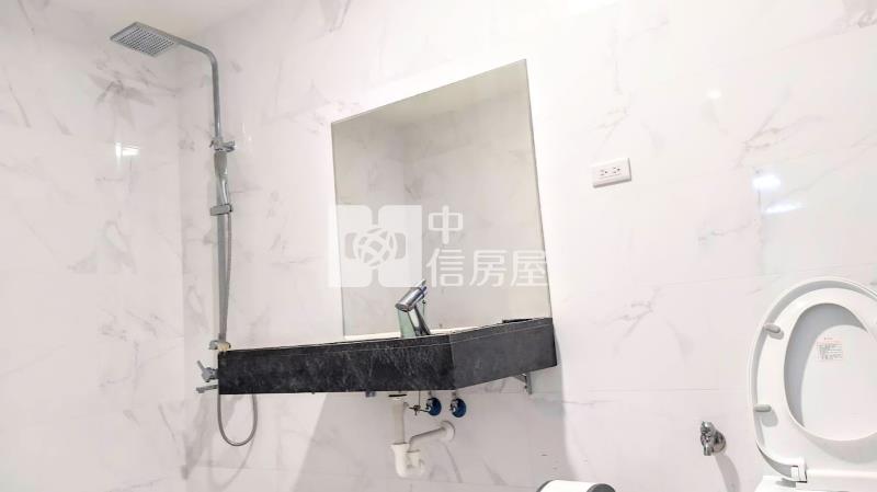 太子欣世界.12M大面寬.挑高採光樓店房屋室內格局與周邊環境