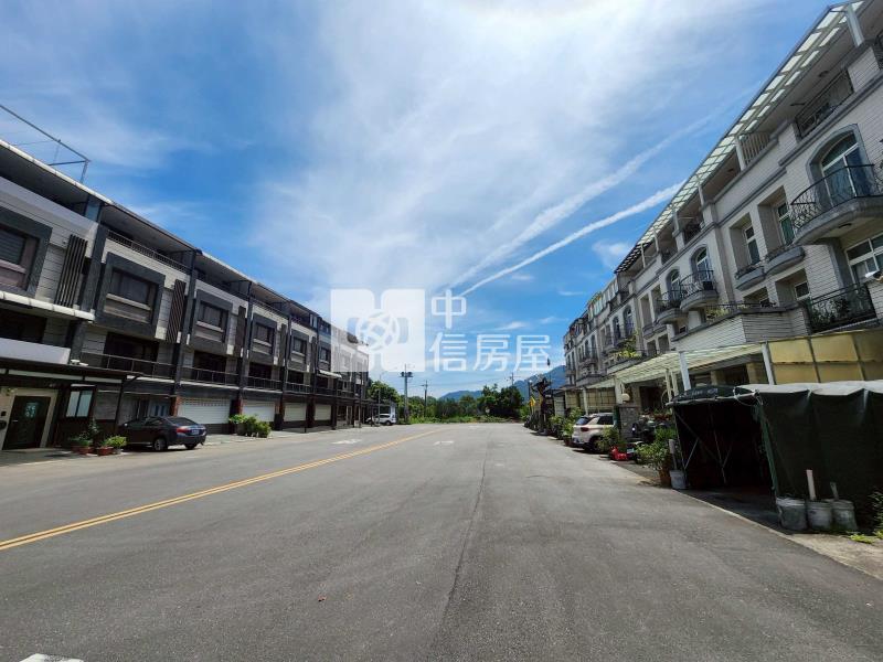 龍潭石門公園18米路透天店住房屋室內格局與周邊環境