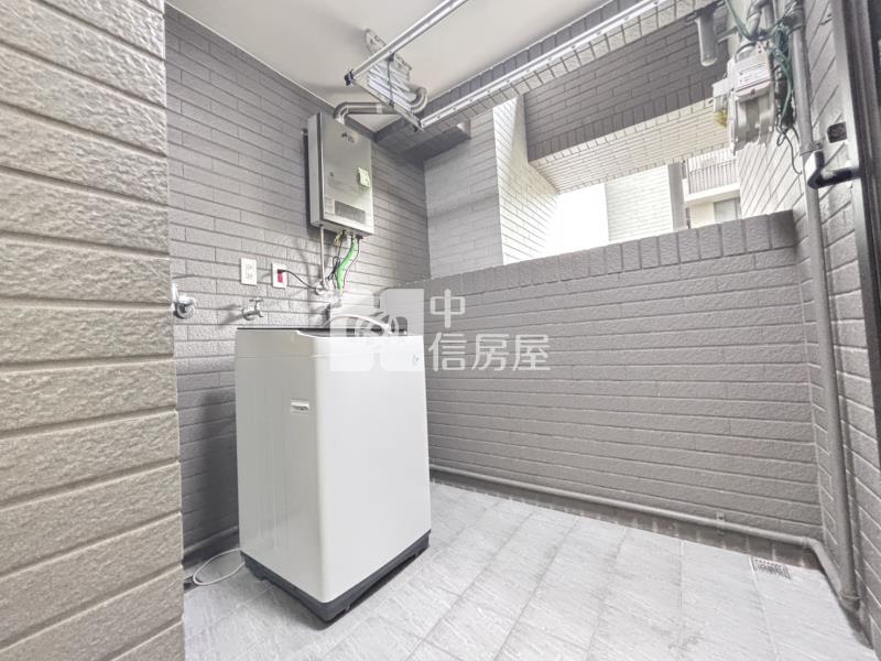 (精銳軟園1號B區)近軟體園區樹梢戶美2房平車房屋室內格局與周邊環境
