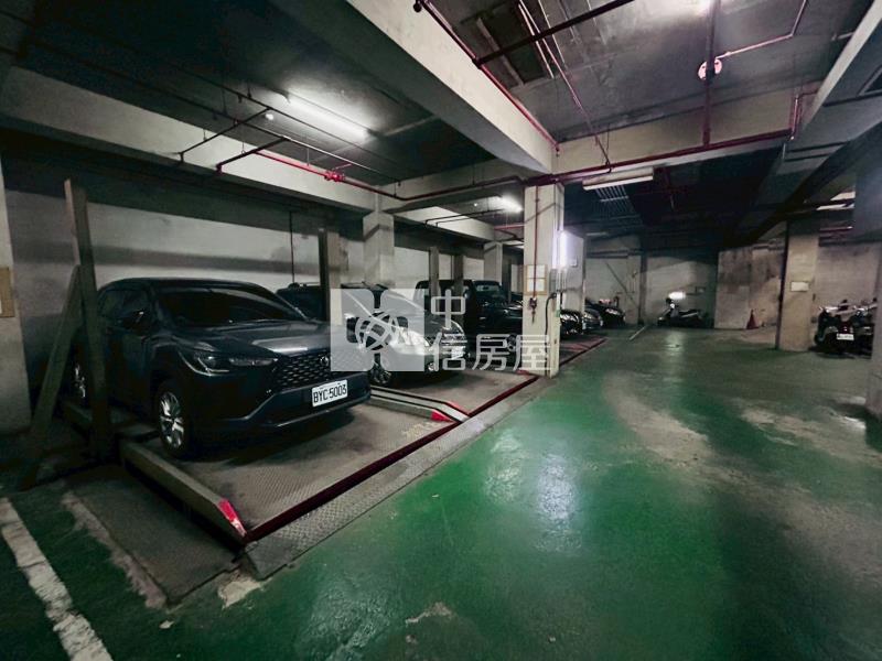 崇德聖及第三房車位美廈房屋室內格局與周邊環境