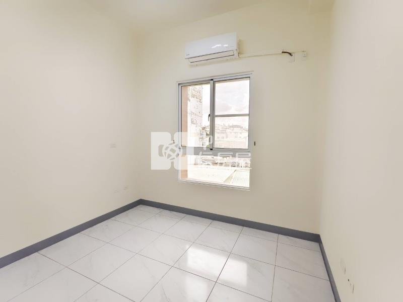 屏東三期文教區5年輕齡雙車華廈房屋室內格局與周邊環境