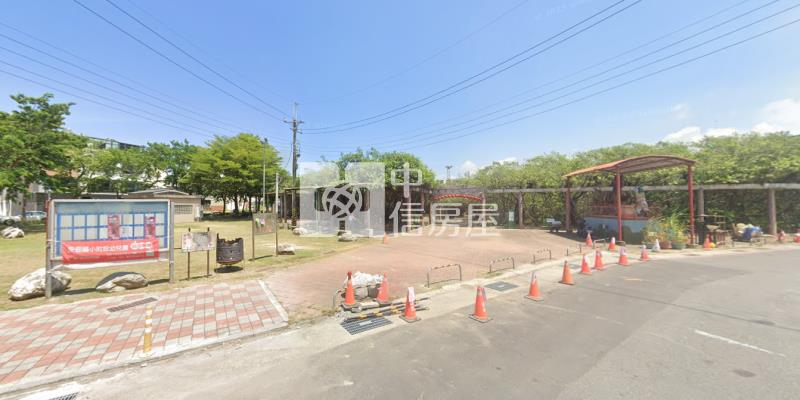 神榕屋托邦朝南美墅房屋室內格局與周邊環境
