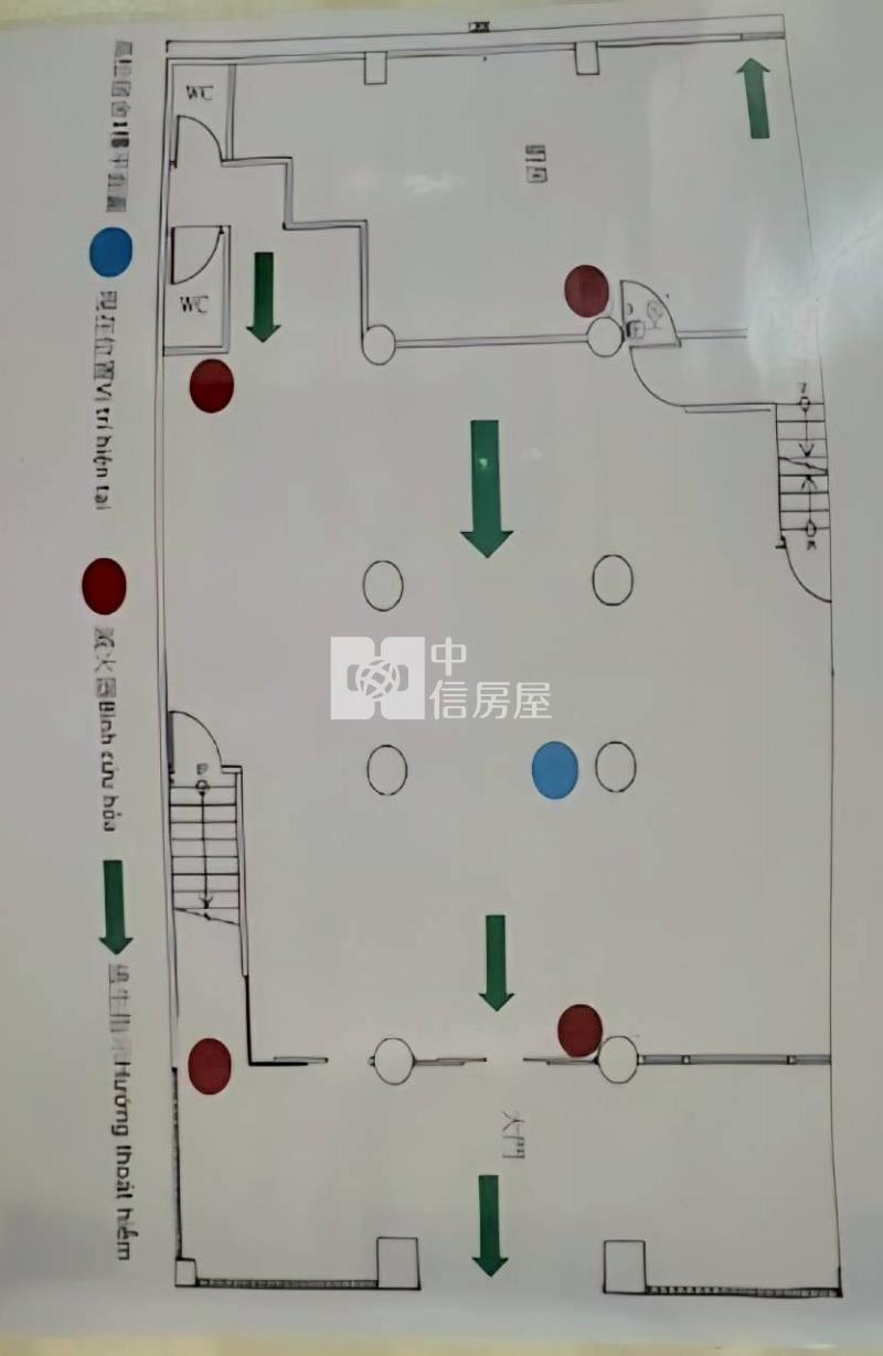 小港森林公園正路上大地坪大面寬便宜金店面房屋室內格局與周邊環境