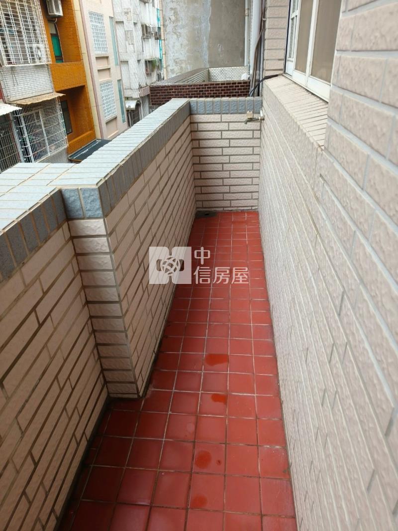十全國小靜巷透天房屋室內格局與周邊環境